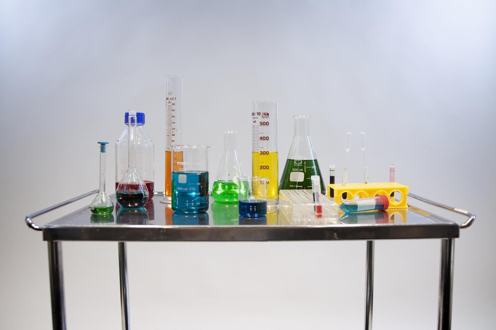 Chemiczny sprzęt laboratoryjny | Superprof